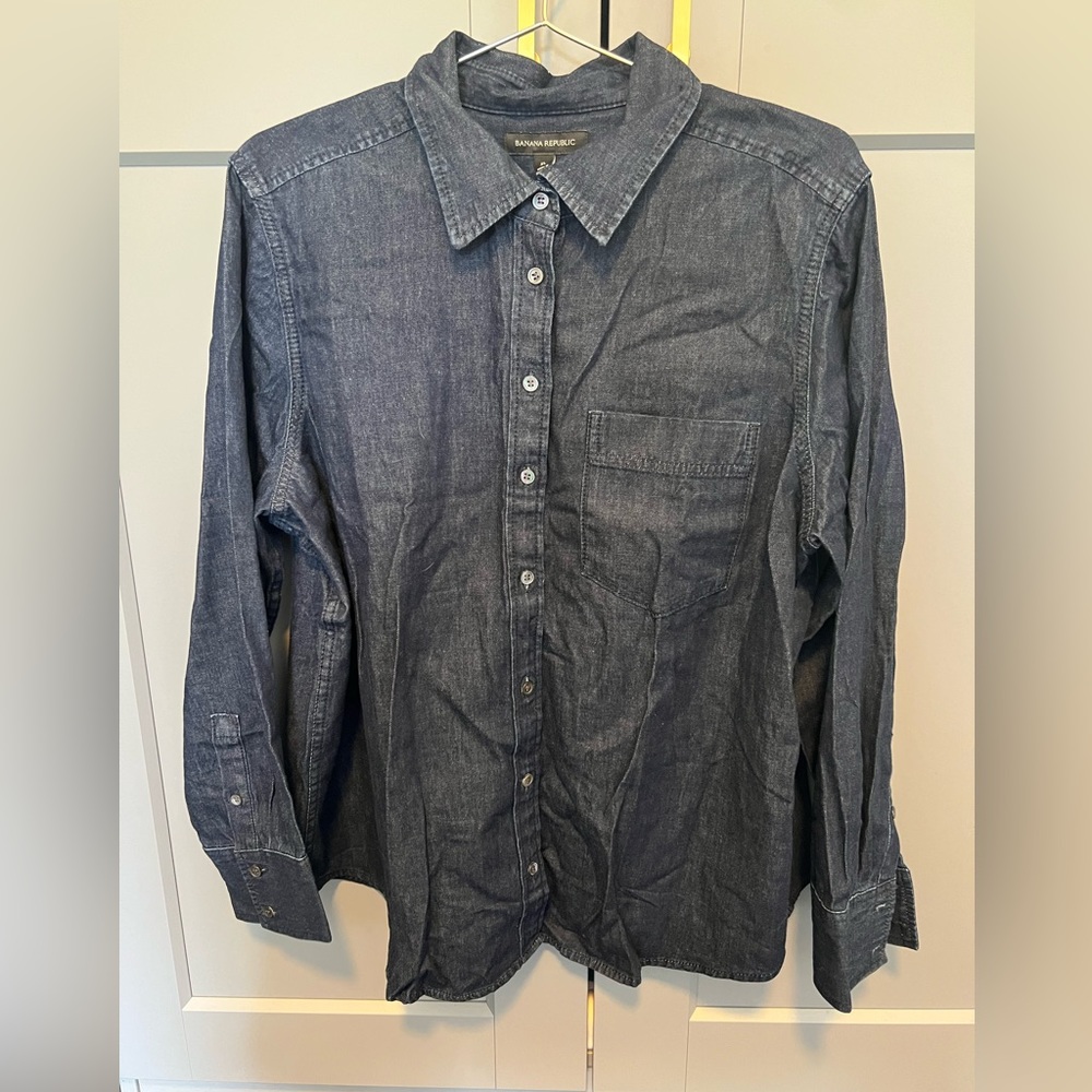 Nwt Banana Republic denim shirt size xl